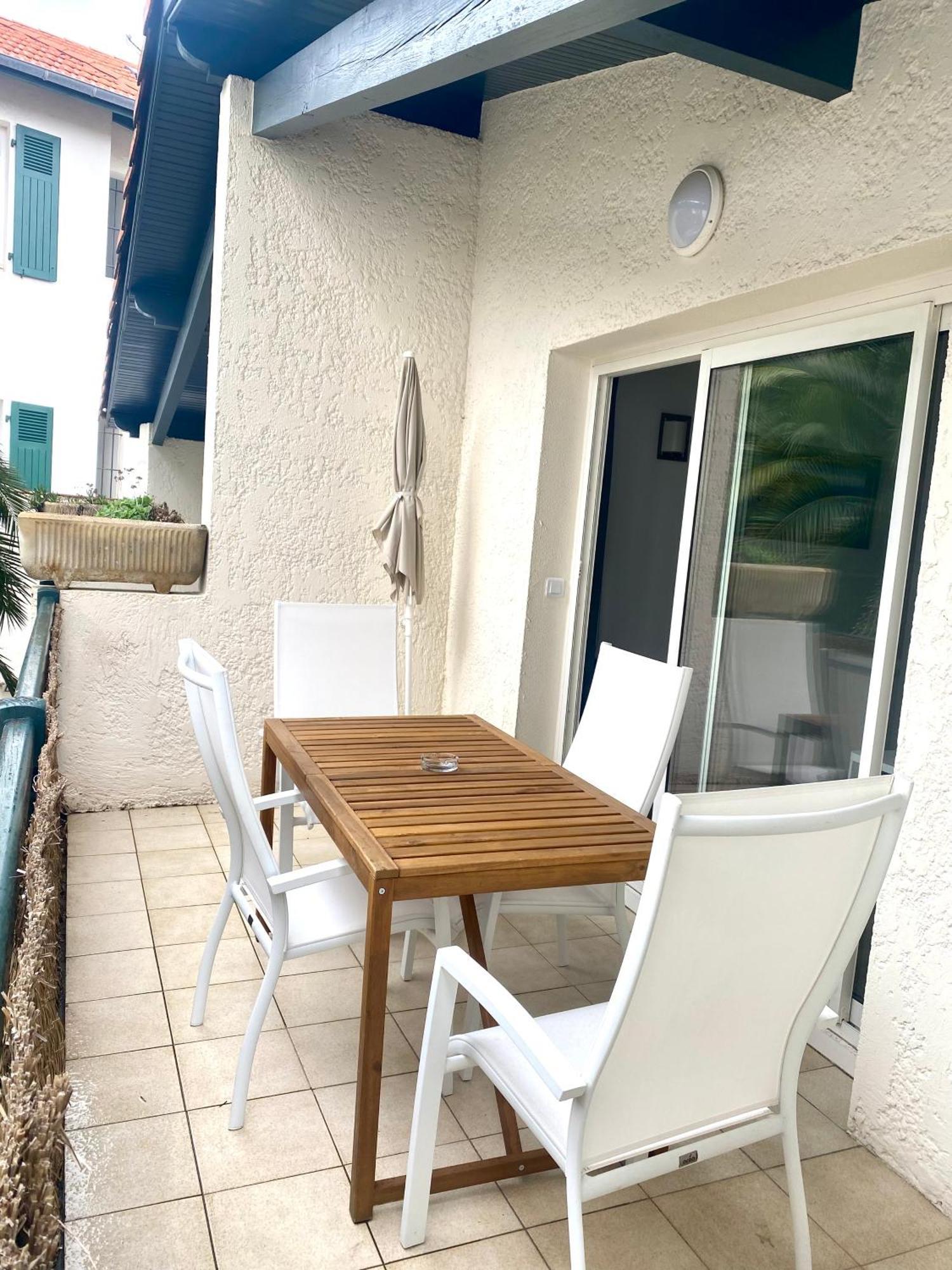 Charming 1 Bedroom Flat, Biarritz Center With Pool And Car Park Eksteriør bilde