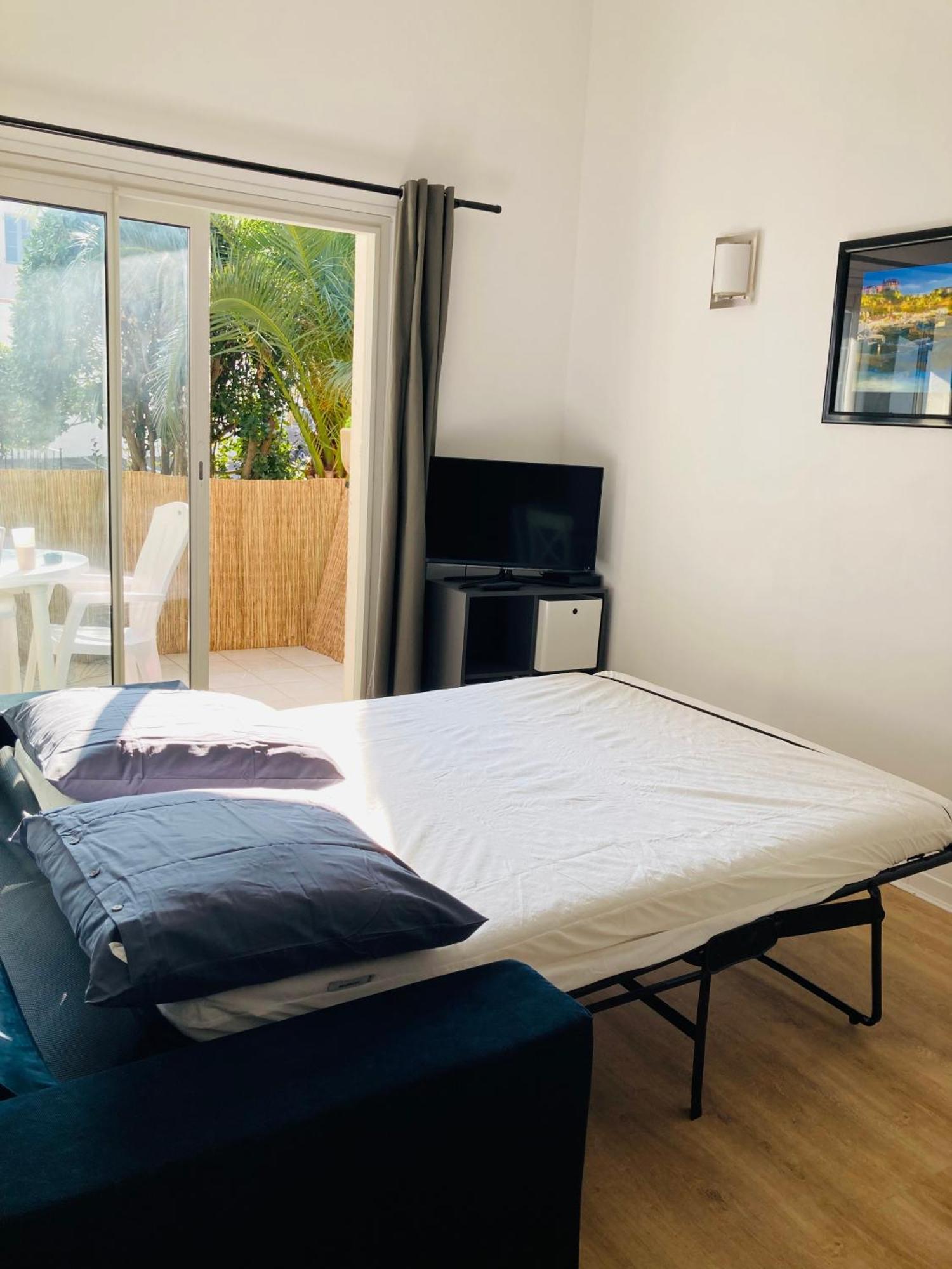 Charming 1 Bedroom Flat, Biarritz Center With Pool And Car Park Eksteriør bilde